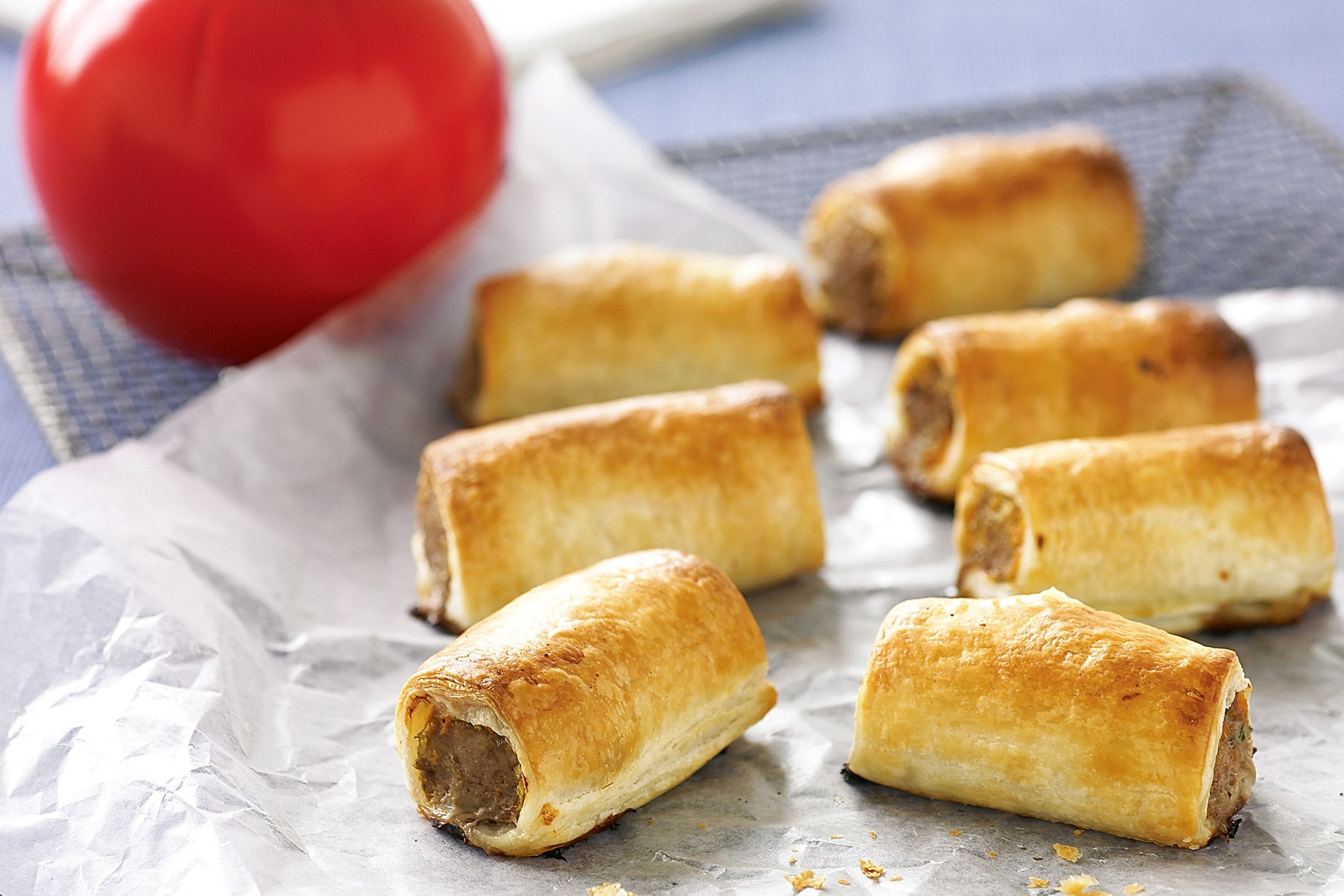 beef-sausage-rolls-13020-1